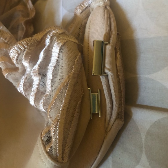 SOLD!π₯³Paramour Angie Front Silver Hook Closure Minimizer Bra 34H - Picture 10 of 14